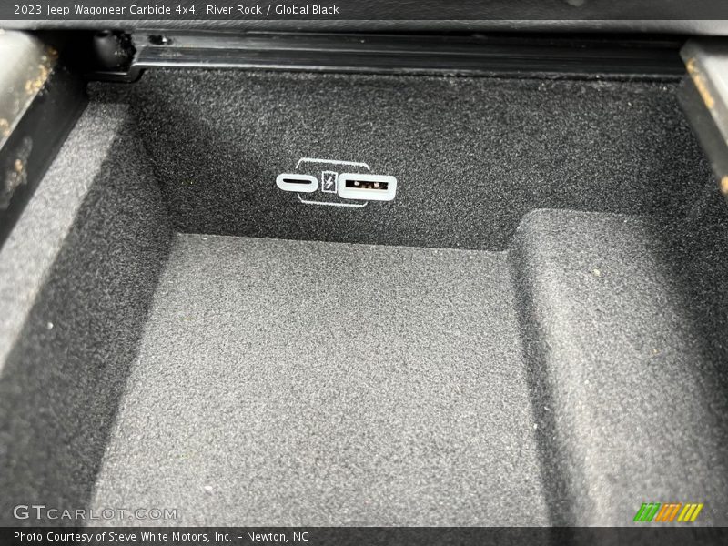 River Rock / Global Black 2023 Jeep Wagoneer Carbide 4x4