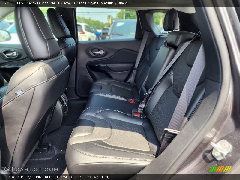 Granite Crystal Metallic / Black 2023 Jeep Cherokee Altitude Lux 4x4