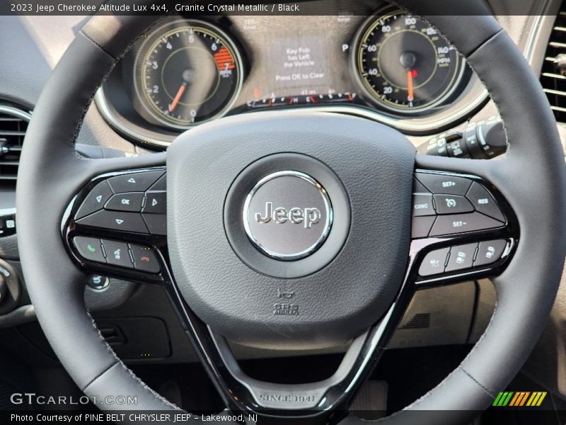 Granite Crystal Metallic / Black 2023 Jeep Cherokee Altitude Lux 4x4