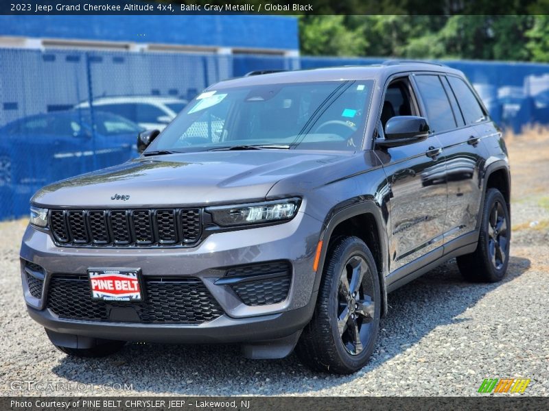 Baltic Gray Metallic / Global Black 2023 Jeep Grand Cherokee Altitude 4x4