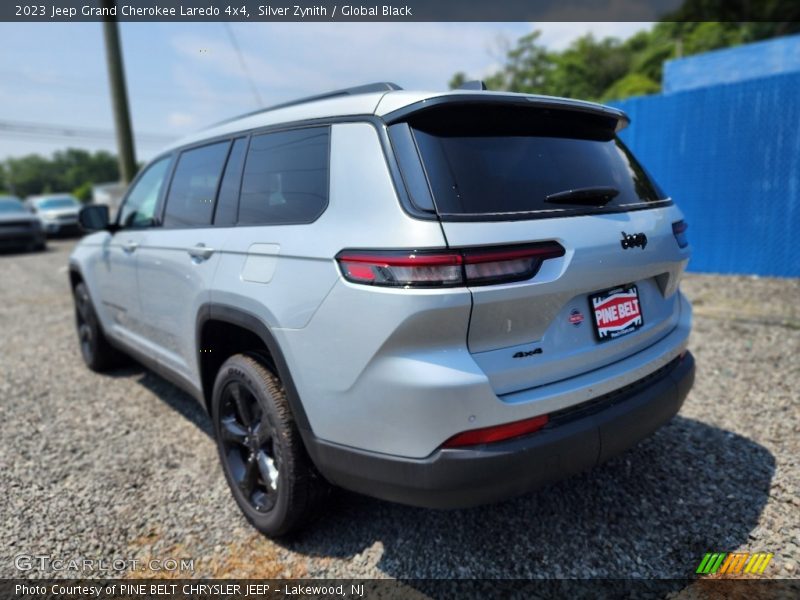 Silver Zynith / Global Black 2023 Jeep Grand Cherokee Laredo 4x4