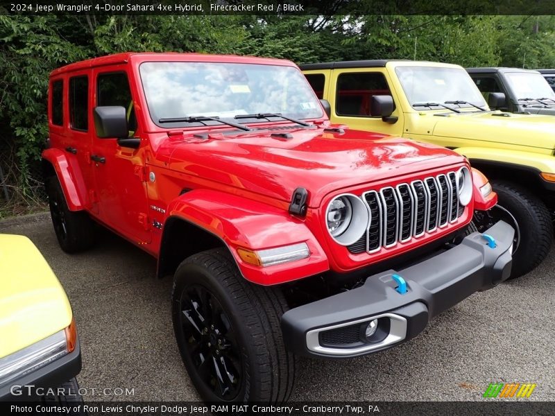 Front 3/4 View of 2024 Wrangler 4-Door Sahara 4xe Hybrid