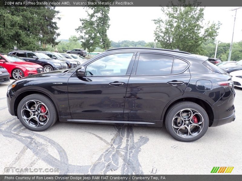 Vulcano Black Metallic / Red/Black 2024 Alfa Romeo Stelvio Veloce AWD