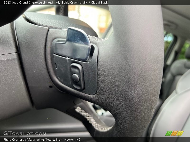 Baltic Gray Metallic / Global Black 2023 Jeep Grand Cherokee Limited 4x4
