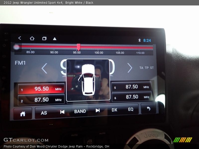 Bright White / Black 2012 Jeep Wrangler Unlimited Sport 4x4