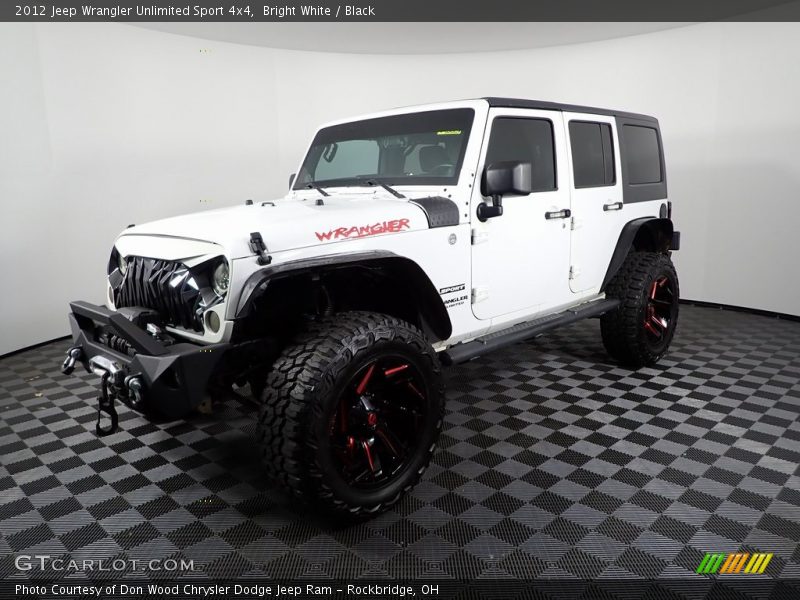 Bright White / Black 2012 Jeep Wrangler Unlimited Sport 4x4
