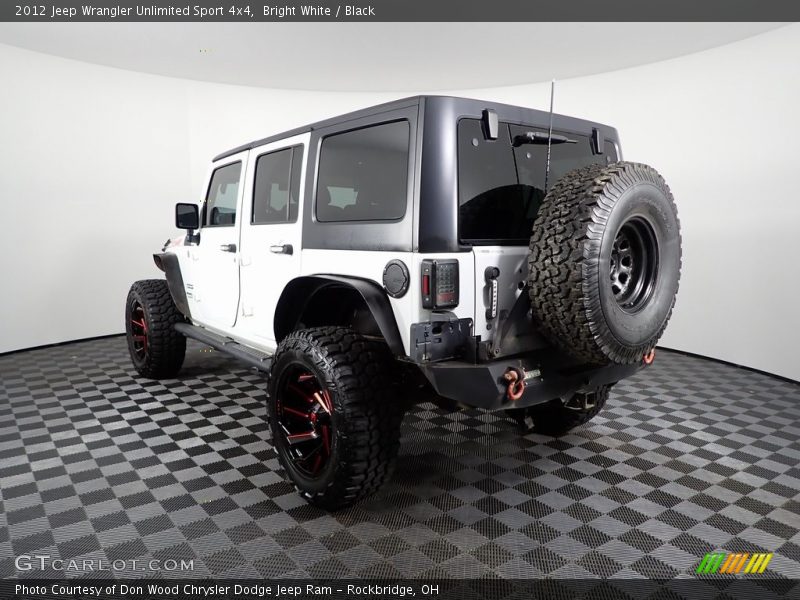 Bright White / Black 2012 Jeep Wrangler Unlimited Sport 4x4