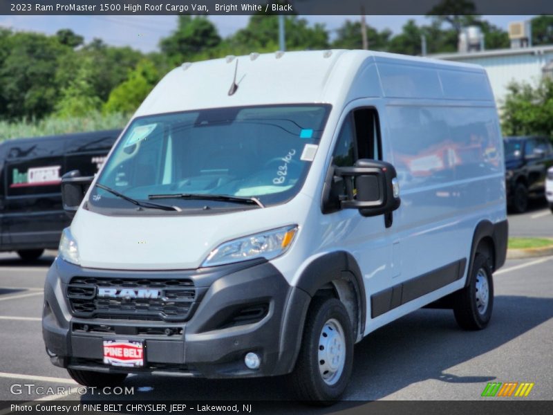 Bright White / Black 2023 Ram ProMaster 1500 High Roof Cargo Van