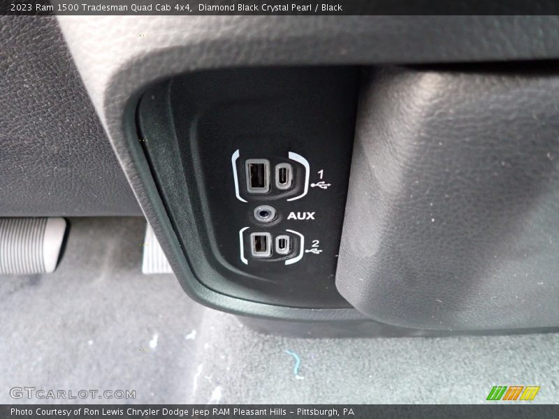 Diamond Black Crystal Pearl / Black 2023 Ram 1500 Tradesman Quad Cab 4x4