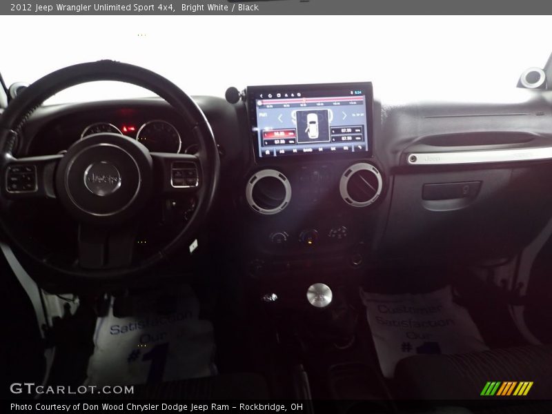 Bright White / Black 2012 Jeep Wrangler Unlimited Sport 4x4