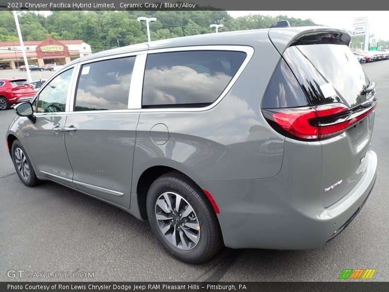 Ceramic Gray / Black/Alloy 2023 Chrysler Pacifica Hybrid Limited