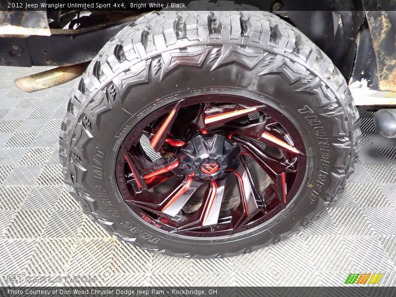 Bright White / Black 2012 Jeep Wrangler Unlimited Sport 4x4