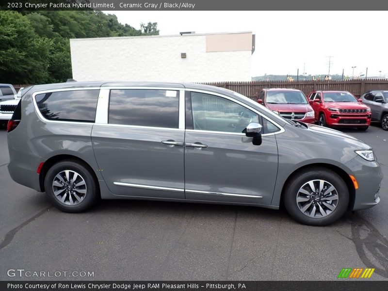 Ceramic Gray / Black/Alloy 2023 Chrysler Pacifica Hybrid Limited