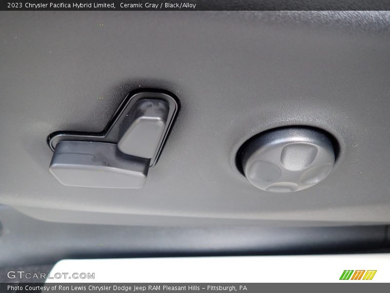 Ceramic Gray / Black/Alloy 2023 Chrysler Pacifica Hybrid Limited