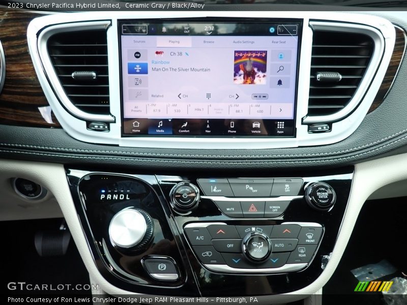 Ceramic Gray / Black/Alloy 2023 Chrysler Pacifica Hybrid Limited