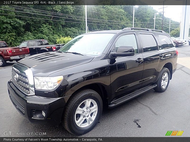 Front 3/4 View of 2017 Sequoia SR5 4x4