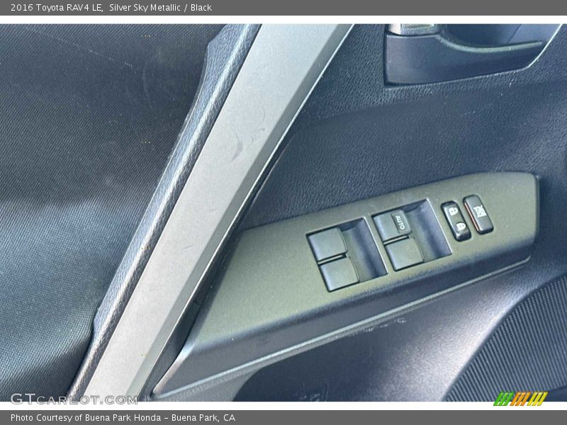 Silver Sky Metallic / Black 2016 Toyota RAV4 LE