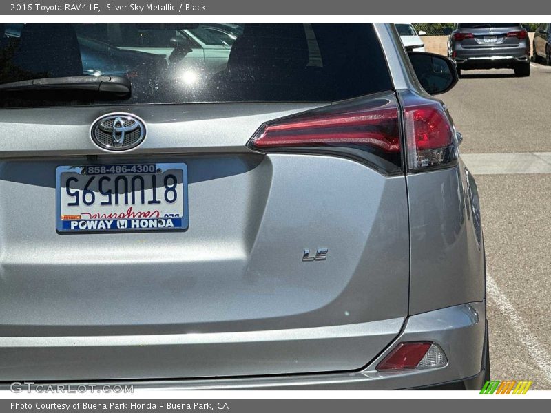 Silver Sky Metallic / Black 2016 Toyota RAV4 LE