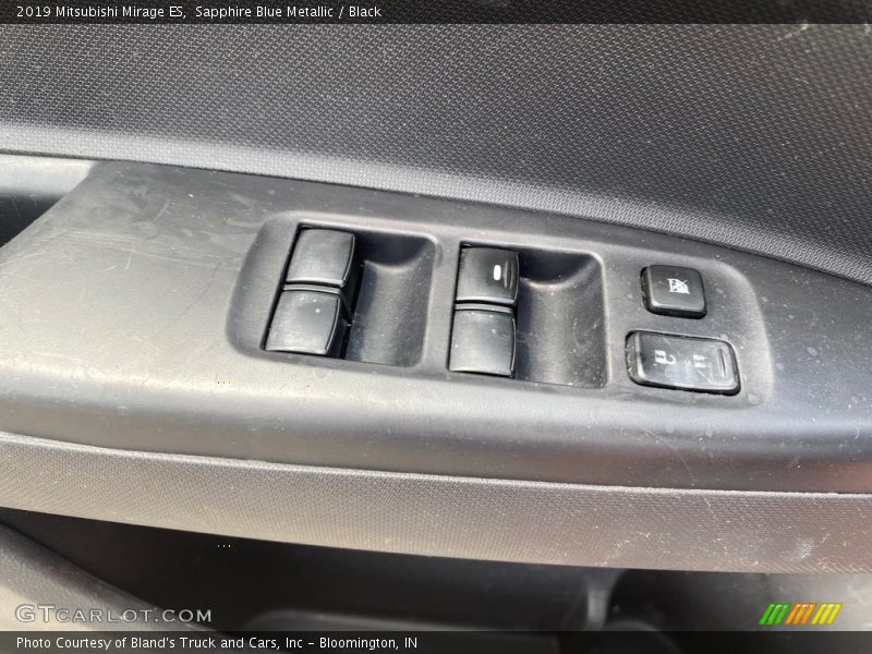 Sapphire Blue Metallic / Black 2019 Mitsubishi Mirage ES