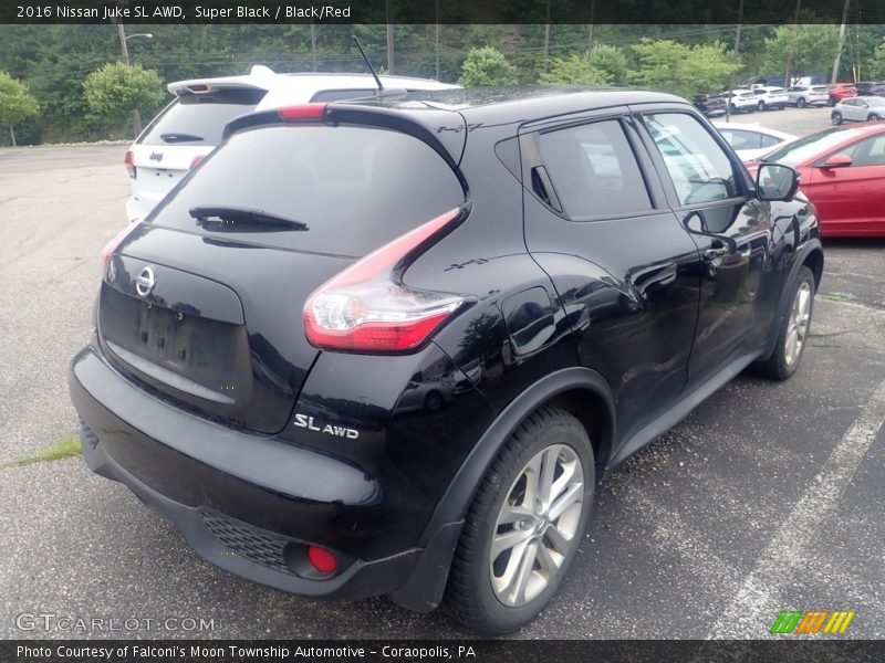 Super Black / Black/Red 2016 Nissan Juke SL AWD
