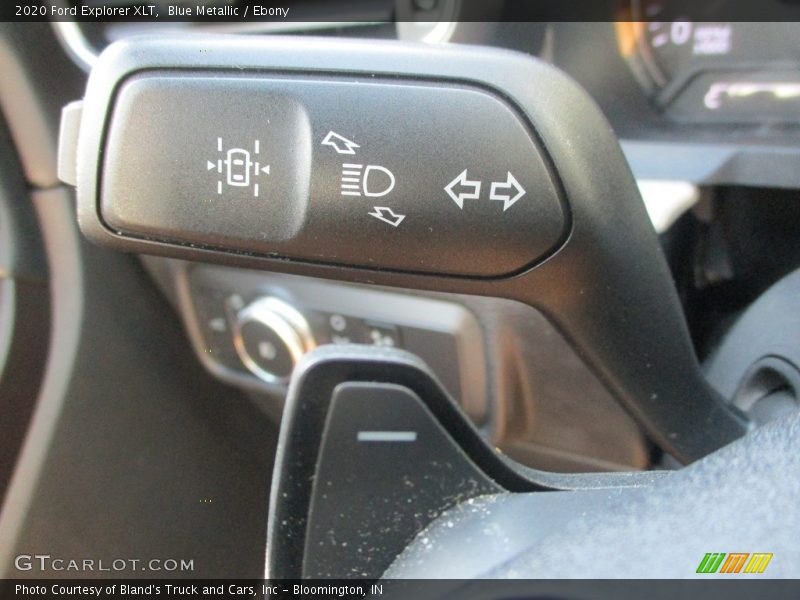 Blue Metallic / Ebony 2020 Ford Explorer XLT