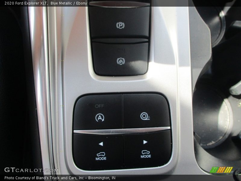 Blue Metallic / Ebony 2020 Ford Explorer XLT