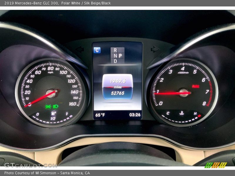 Polar White / Silk Beige/Black 2019 Mercedes-Benz GLC 300