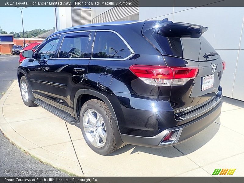 Midnight Black Metallic / Almond 2017 Toyota Highlander Limited AWD