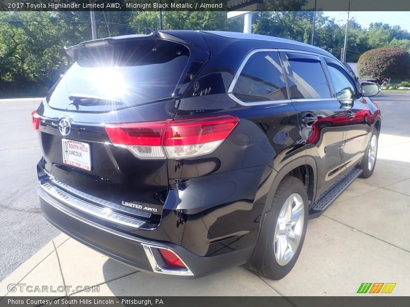 Midnight Black Metallic / Almond 2017 Toyota Highlander Limited AWD