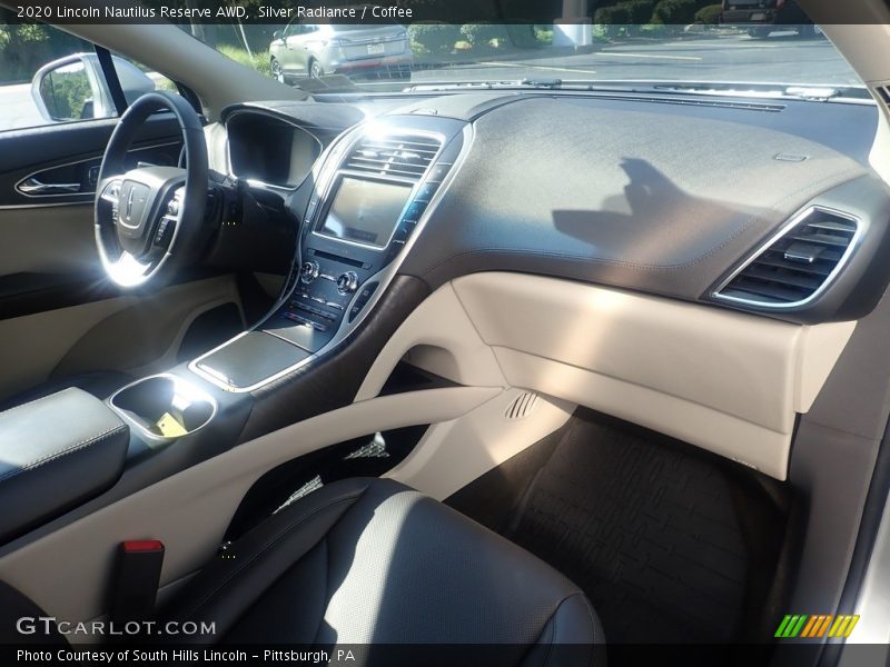 Dashboard of 2020 Nautilus Reserve AWD