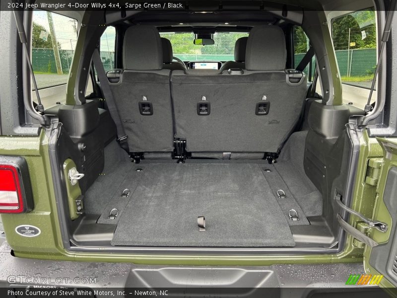  2024 Wrangler 4-Door Willys 4x4 Trunk