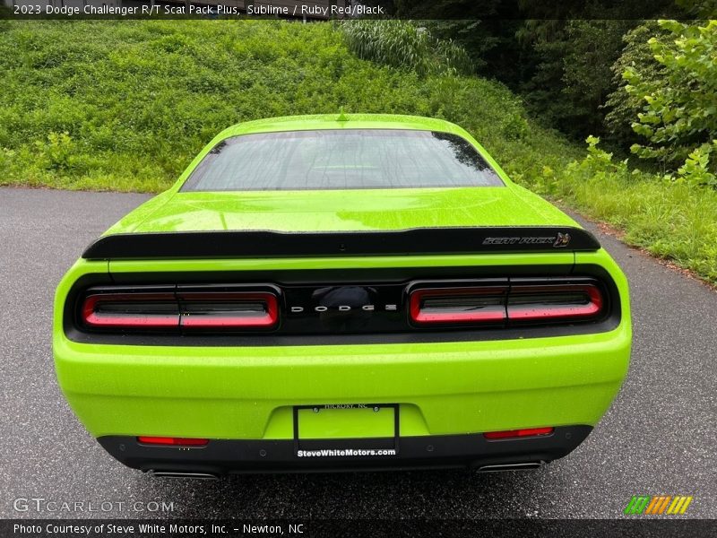 Sublime / Ruby Red/Black 2023 Dodge Challenger R/T Scat Pack Plus