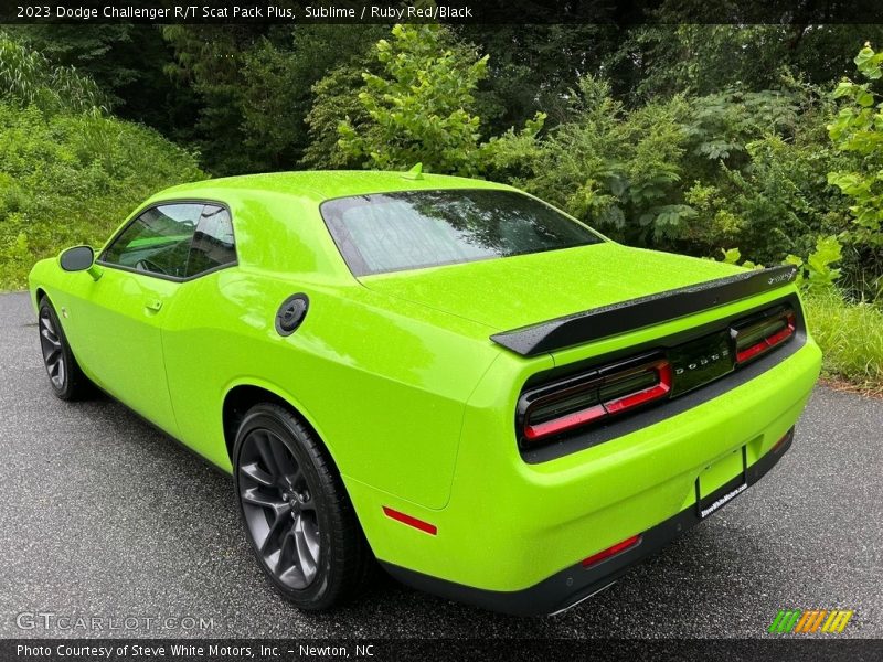 Sublime / Ruby Red/Black 2023 Dodge Challenger R/T Scat Pack Plus