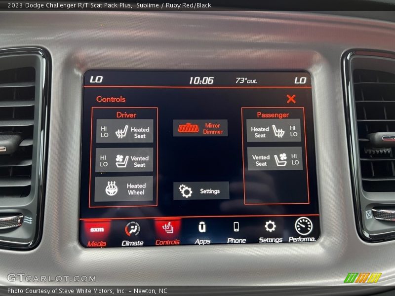 Controls of 2023 Challenger R/T Scat Pack Plus