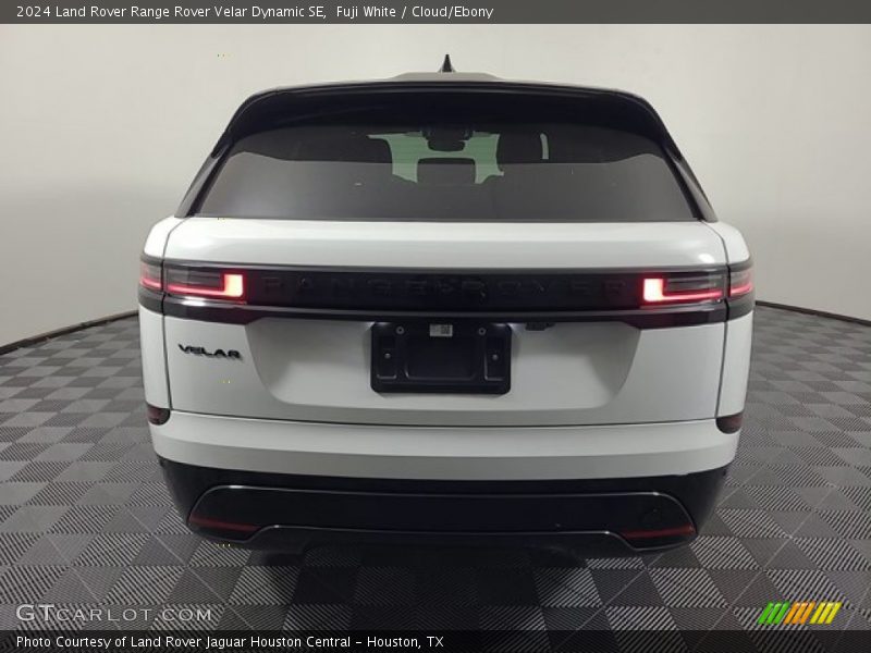 Fuji White / Cloud/Ebony 2024 Land Rover Range Rover Velar Dynamic SE