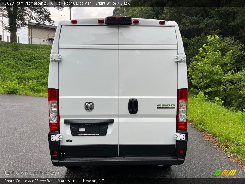 Bright White / Black 2023 Ram ProMaster 2500 High Roof Cargo Van