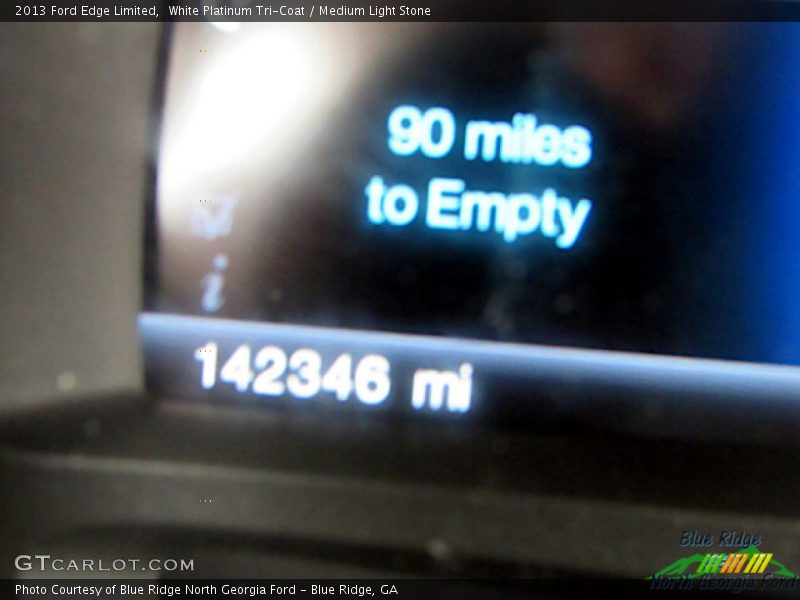 White Platinum Tri-Coat / Medium Light Stone 2013 Ford Edge Limited