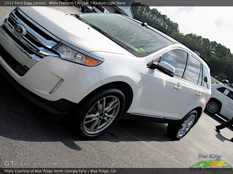 White Platinum Tri-Coat / Medium Light Stone 2013 Ford Edge Limited