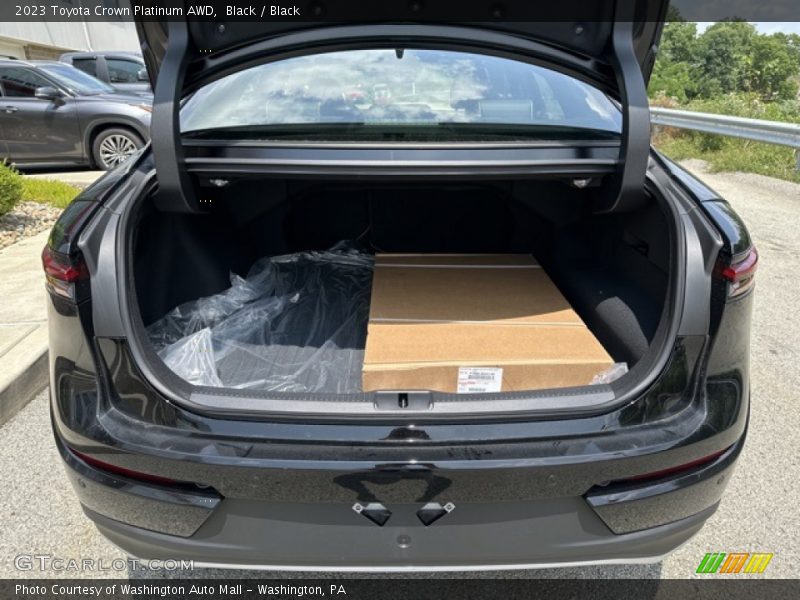  2023 Crown Platinum AWD Trunk