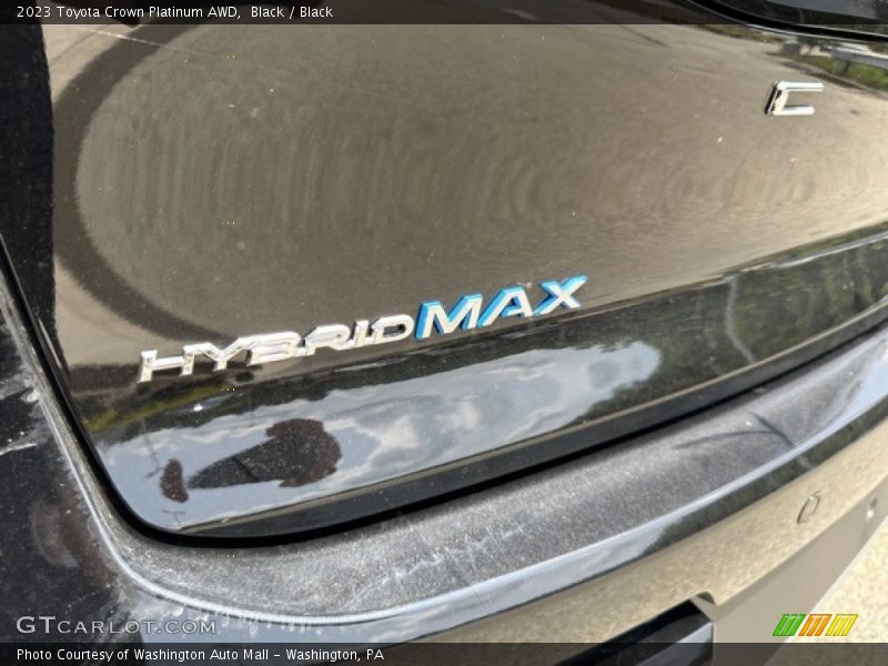  2023 Crown Platinum AWD Logo