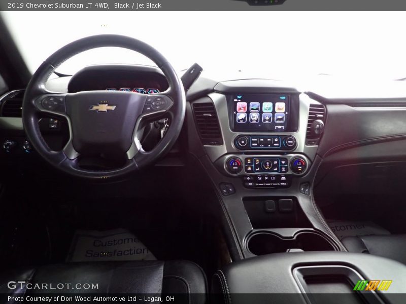 Black / Jet Black 2019 Chevrolet Suburban LT 4WD