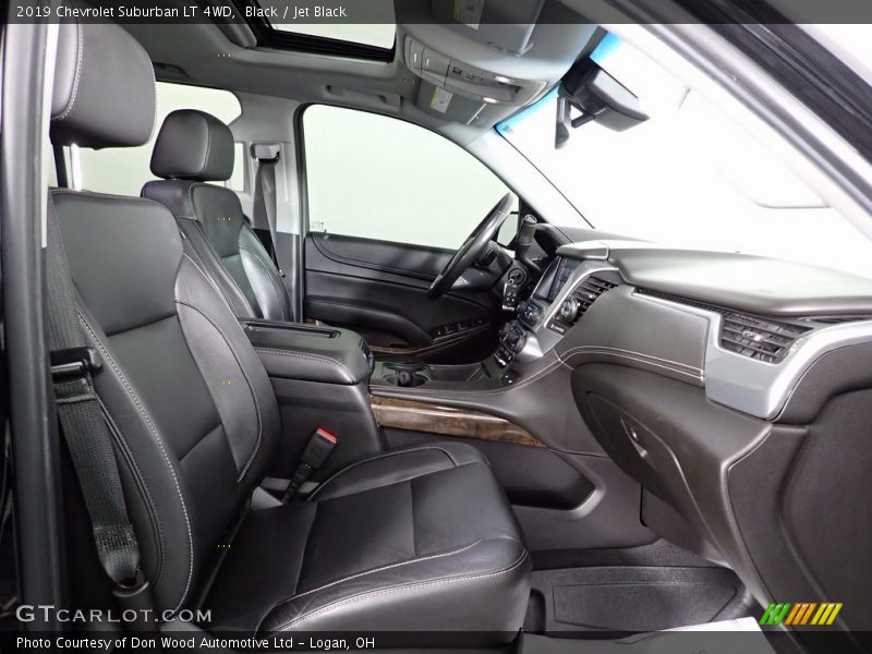 Black / Jet Black 2019 Chevrolet Suburban LT 4WD