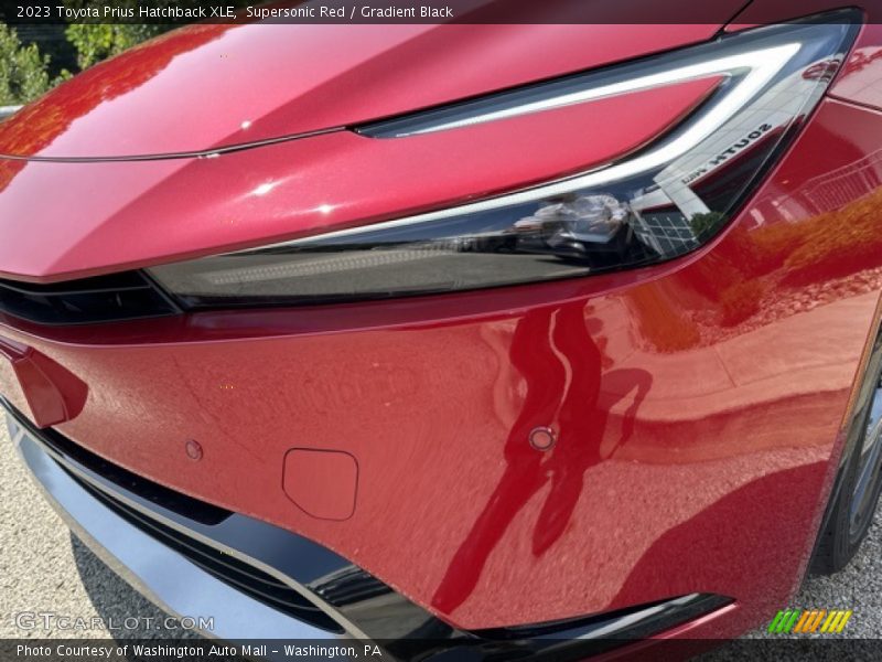 Supersonic Red / Gradient Black 2023 Toyota Prius Hatchback XLE