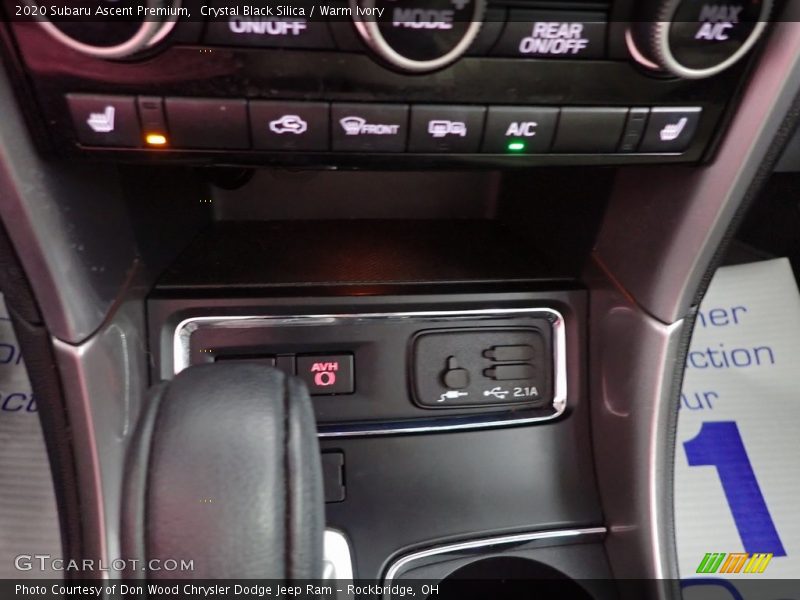 Crystal Black Silica / Warm Ivory 2020 Subaru Ascent Premium