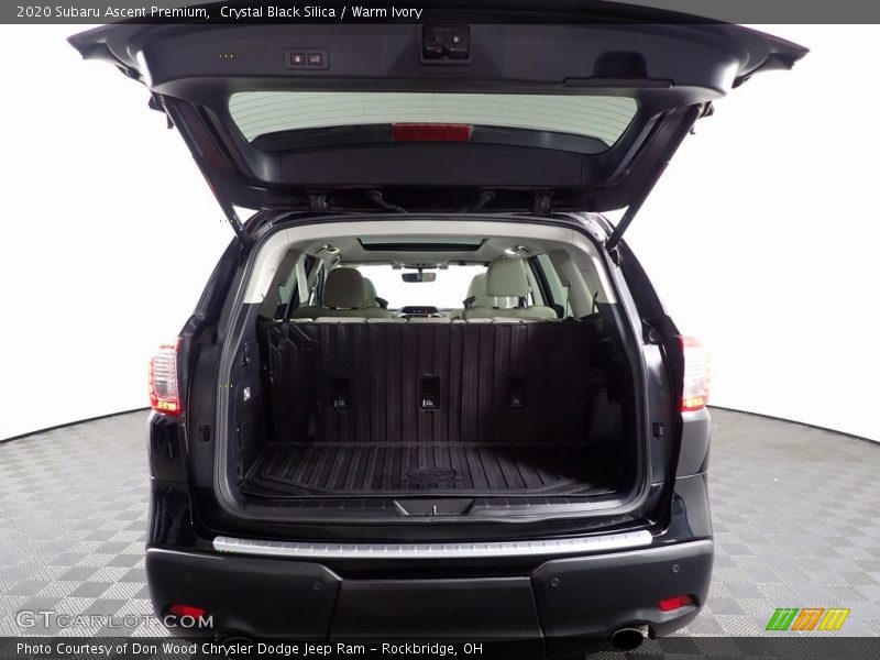 Crystal Black Silica / Warm Ivory 2020 Subaru Ascent Premium