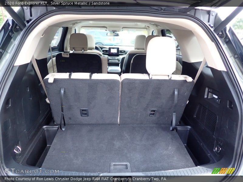 Silver Spruce Metallic / Sandstone 2020 Ford Explorer XLT