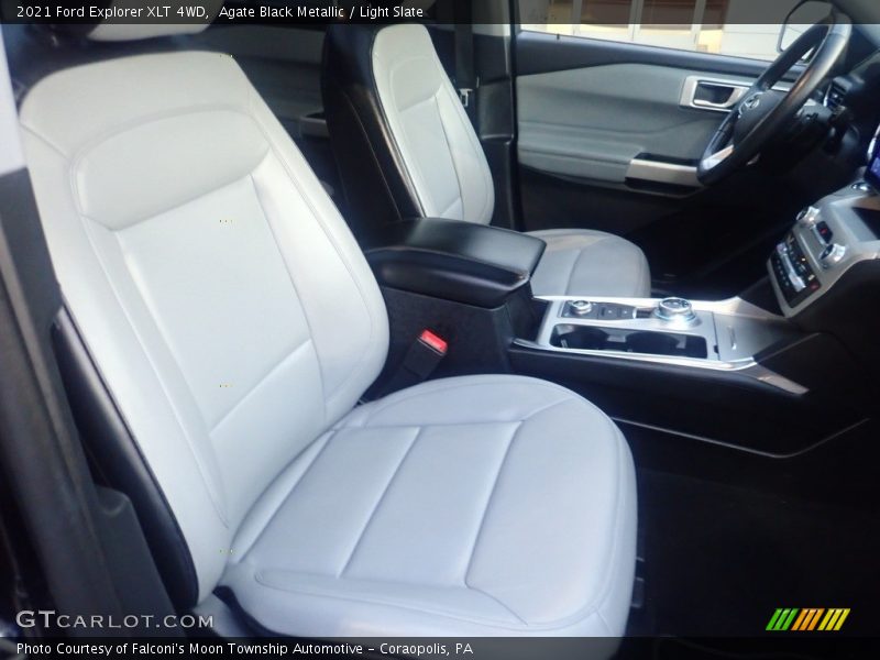 Agate Black Metallic / Light Slate 2021 Ford Explorer XLT 4WD