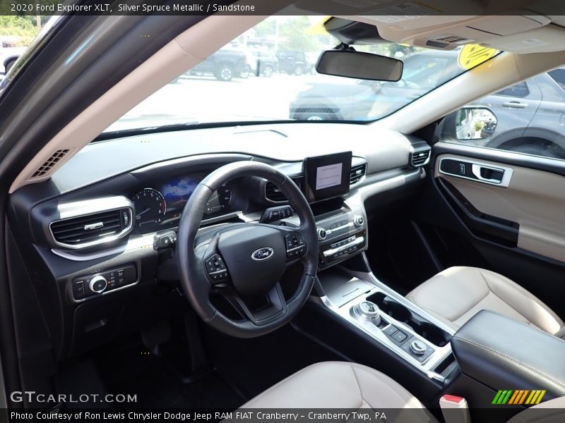 Silver Spruce Metallic / Sandstone 2020 Ford Explorer XLT
