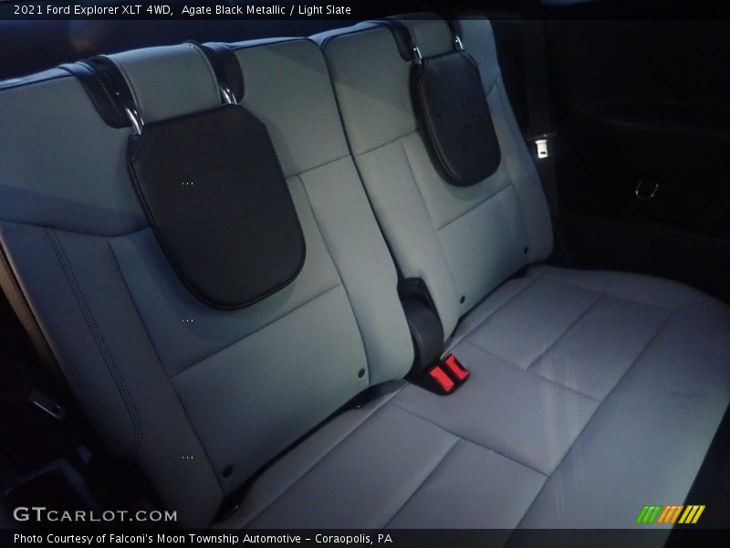 Agate Black Metallic / Light Slate 2021 Ford Explorer XLT 4WD