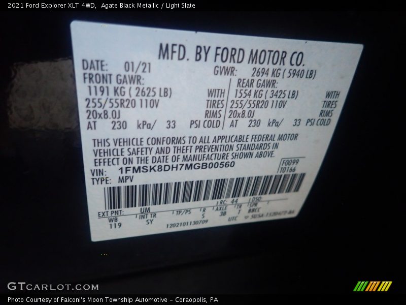 Agate Black Metallic / Light Slate 2021 Ford Explorer XLT 4WD